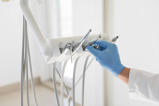 24/7 Emergency Dental Implants experts in Dellwood, MO